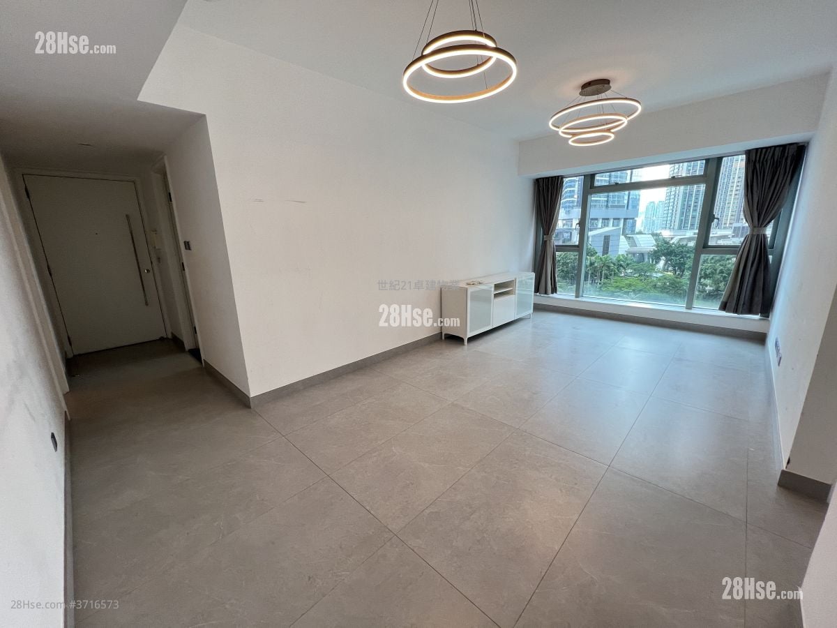 The Harbourside Rental 2 Bedrooms , 2 Bathrooms 751 ft²