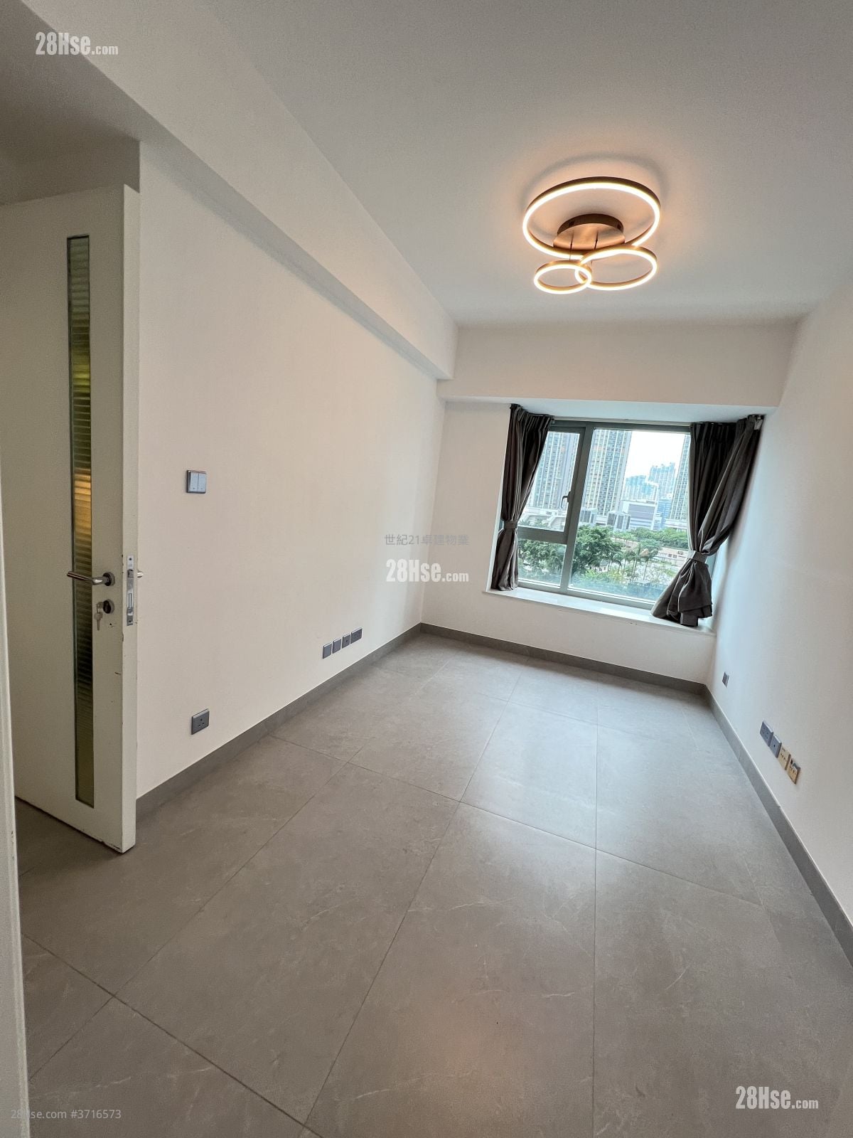 The Harbourside Rental 2 Bedrooms , 2 Bathrooms 751 ft²