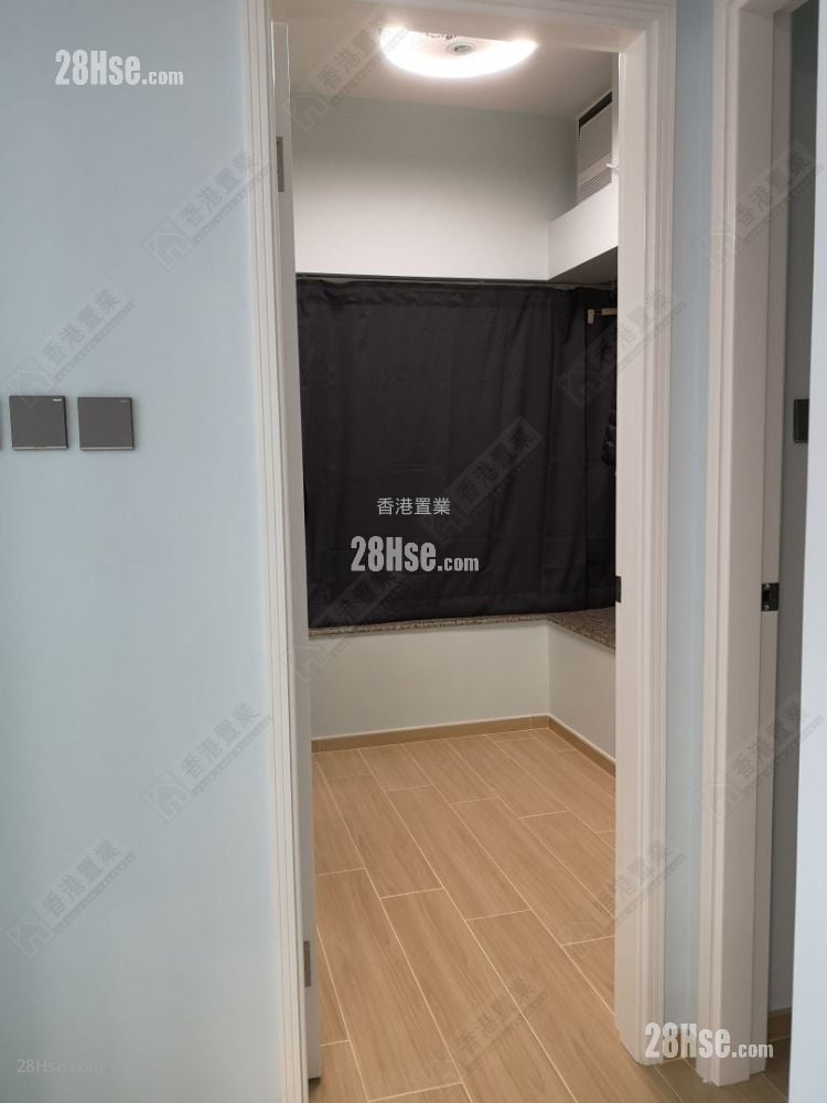 Liberte Sell 2 Bedrooms , 1 Bathroom 491 ft²