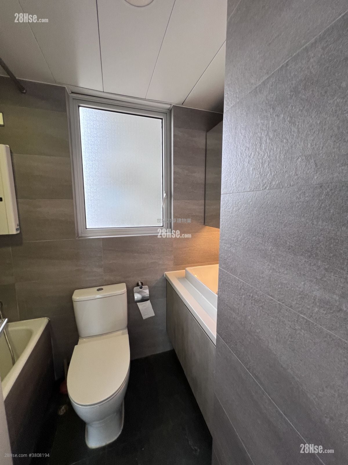 君临天下 租盘 2 房 , 2 浴室 751 平方尺