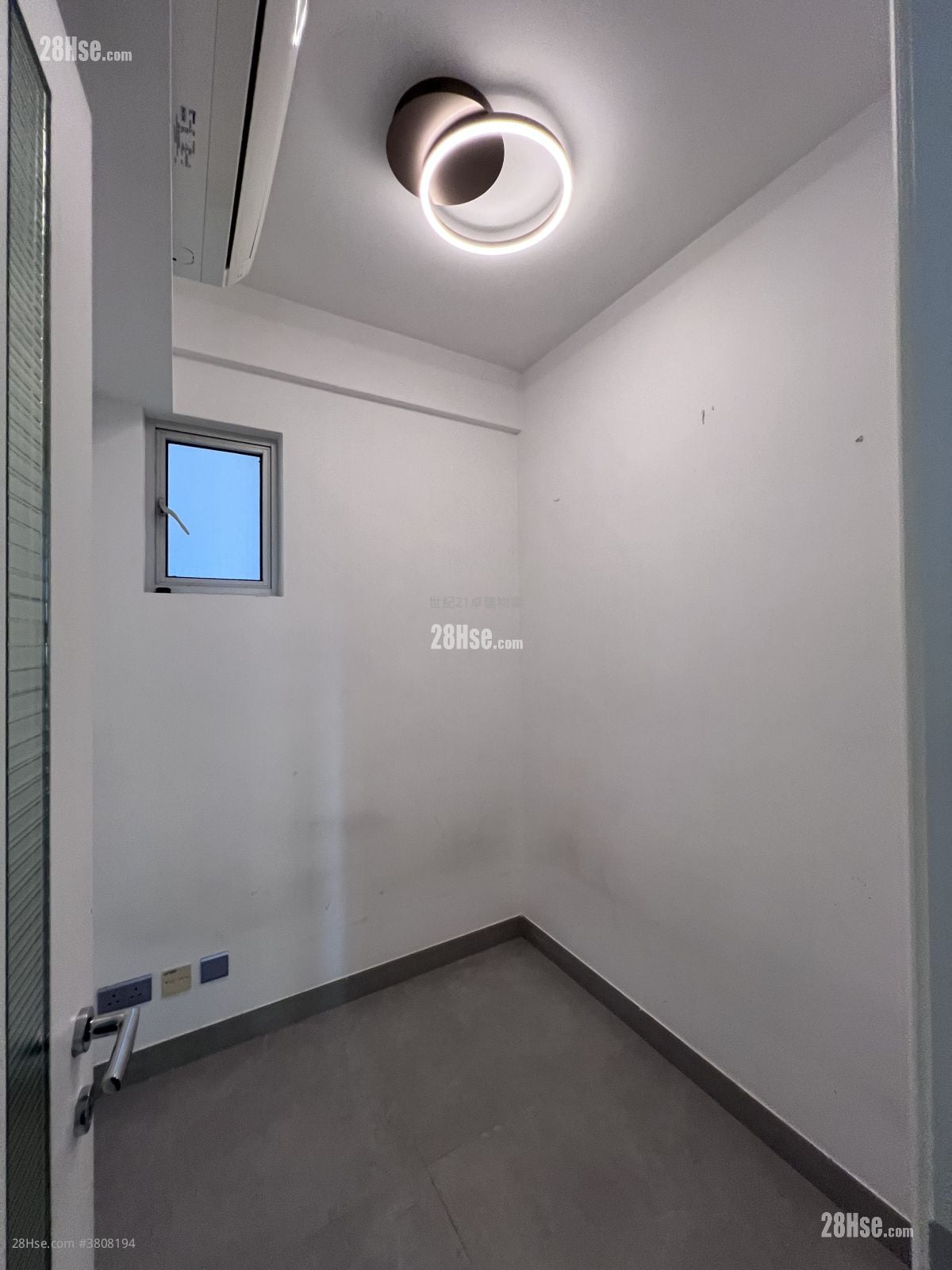 君临天下 租盘 2 房 , 2 浴室 751 平方尺