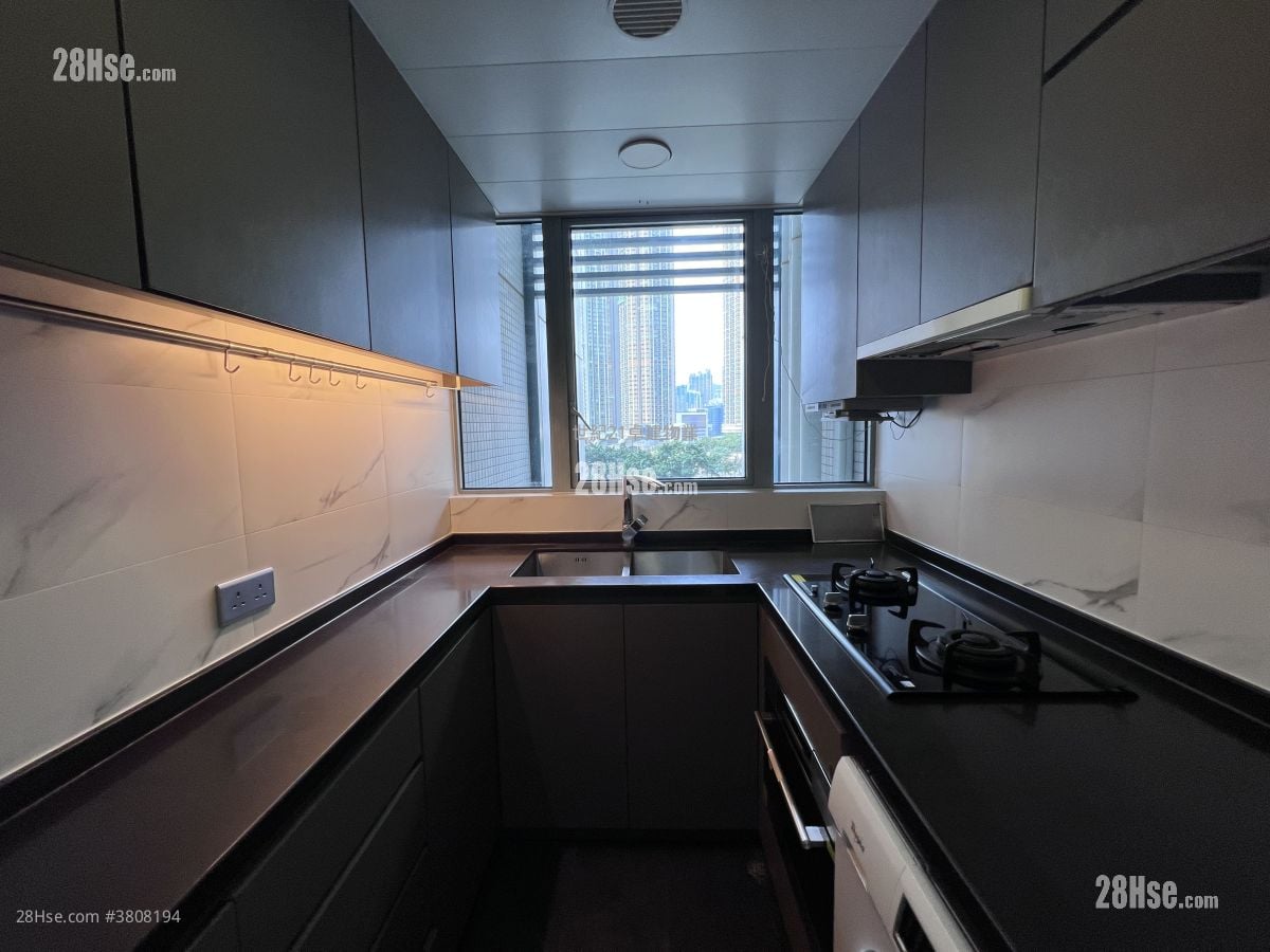 君临天下 租盘 2 房 , 2 浴室 751 平方尺