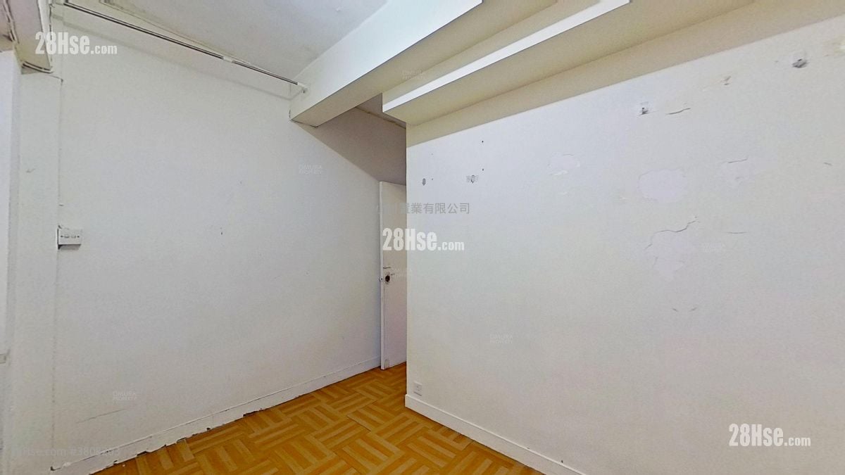 主人房: 英皇大厦 租盘 3 房 , 1 浴室 474 平方尺