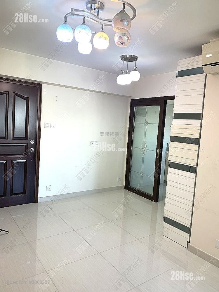 兆轩苑 售盘 2 房 385 平方尺