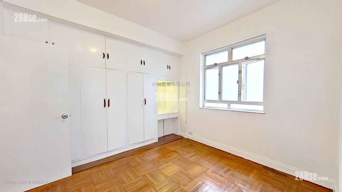 睡房 3: High Life Mansion 租盘 3 房 , 2 浴室 984 平方尺