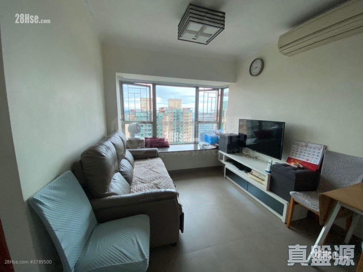 Park Central Sell 2 Bedrooms , 1 Bathroom 465 ft²
