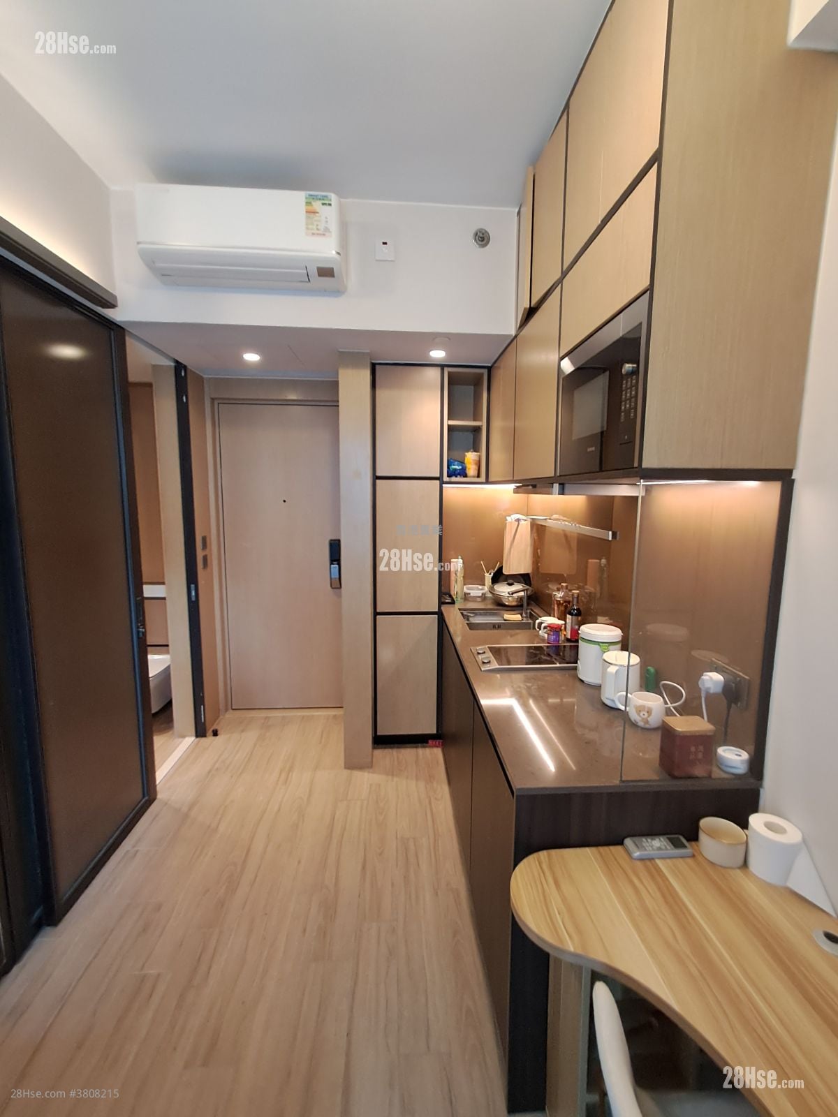 Cetus Square Mile Rental 1 Bathroom 193 ft²