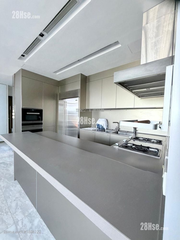 君临天下 租盘 3 房 , 3 浴室 1,807 平方尺