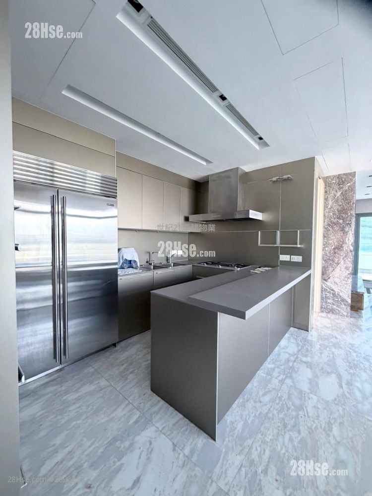 君临天下 租盘 3 房 , 3 浴室 1,807 平方尺