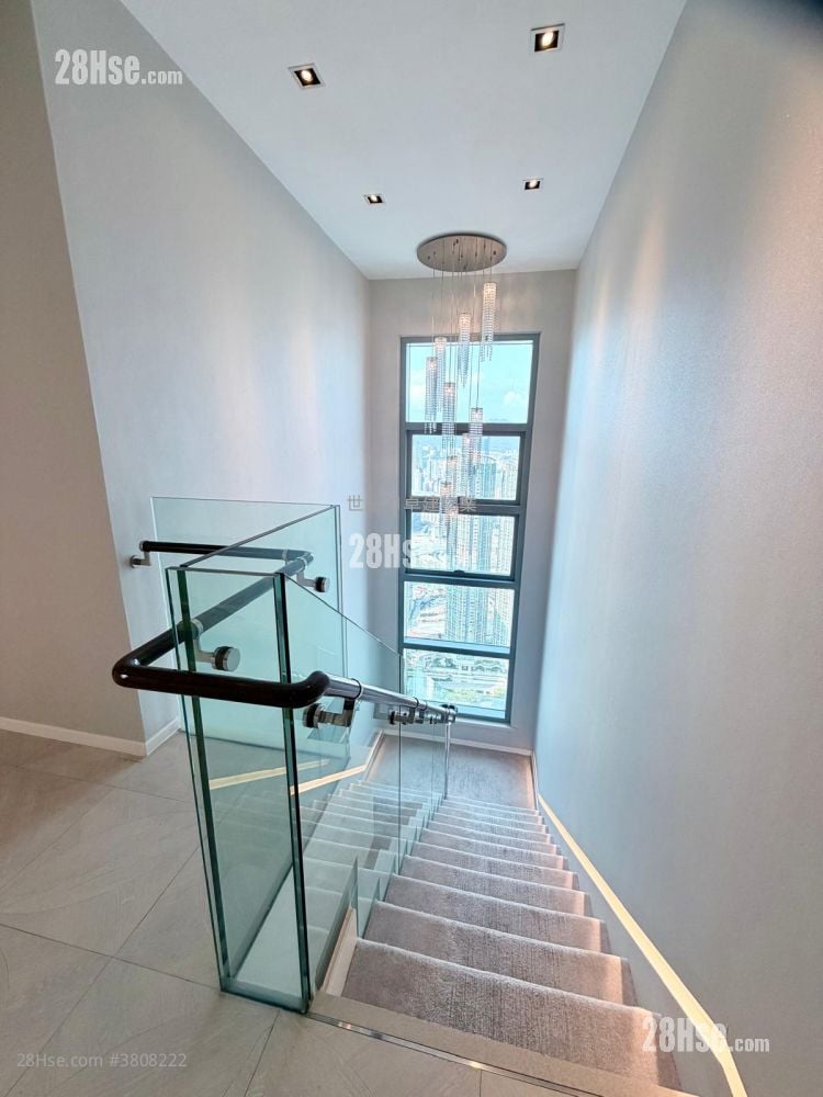 君临天下 租盘 3 房 , 3 浴室 1,807 平方尺