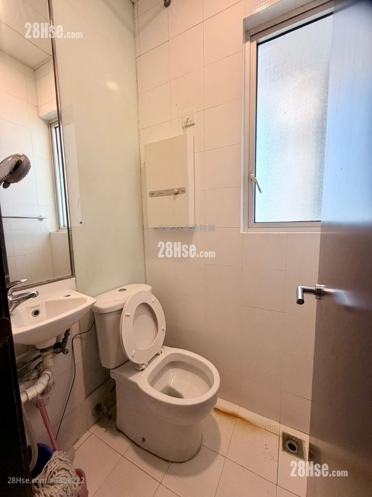 君临天下 租盘 3 房 , 3 浴室 1,807 平方尺