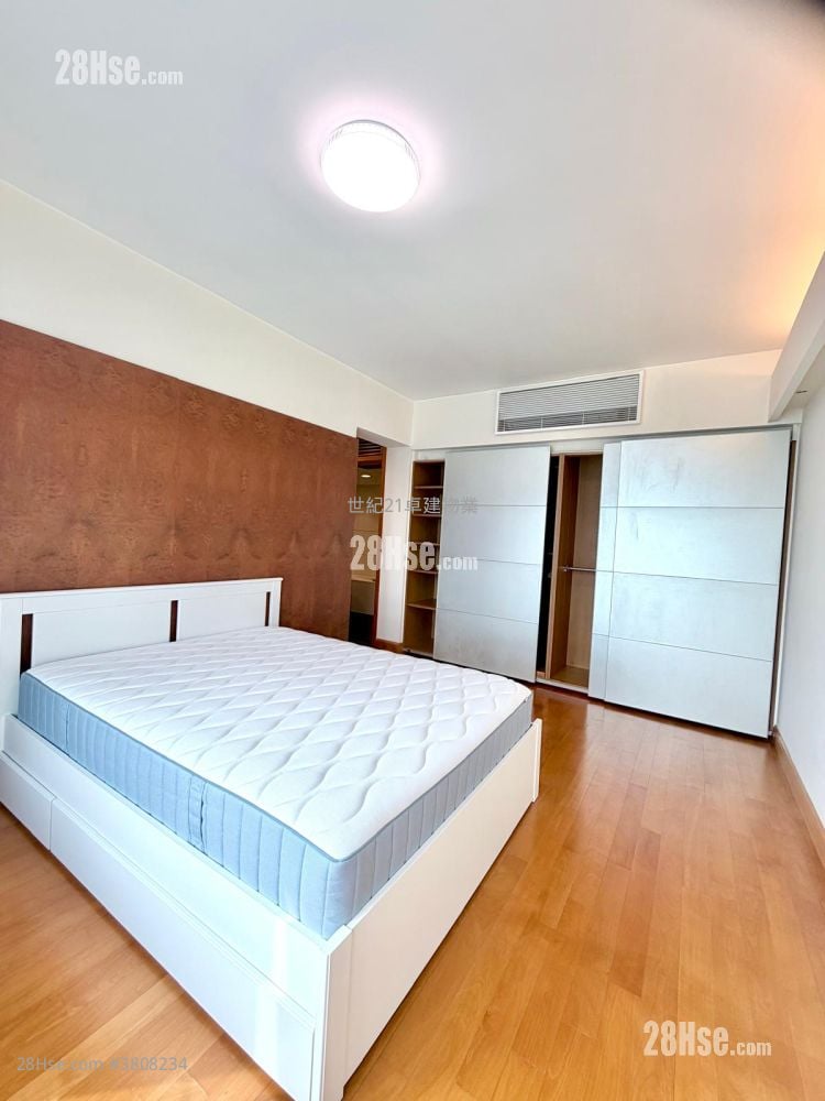 The Harbourside Rental 3 Bedrooms , 2 Bathrooms 1,088 ft²