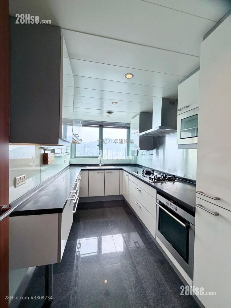 The Harbourside Rental 3 Bedrooms , 2 Bathrooms 1,088 ft²