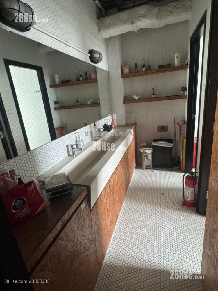 Tiffan Tower Rental 1 Bedroom , 2 Toilets