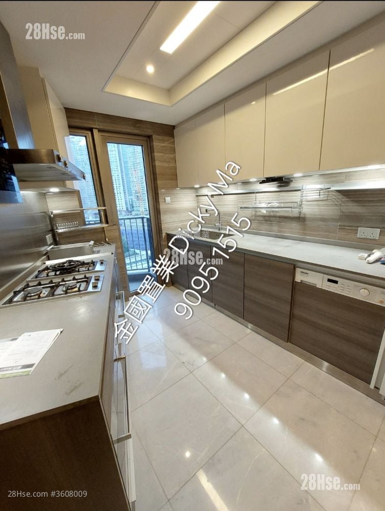 The Austin 租盘 3 房 , 2 浴室 938 平方尺