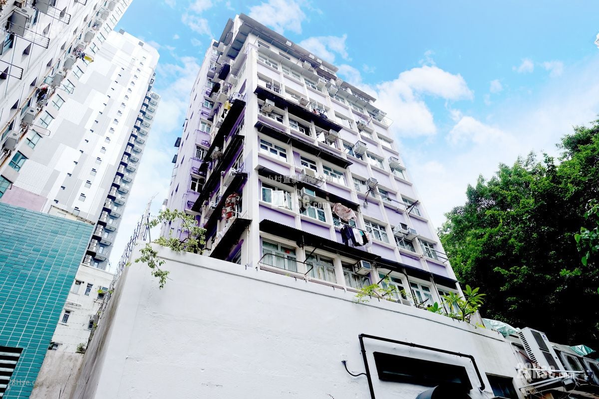 大厦外观: 百宁大厦 租盘 2 房 , 1 浴室 396 平方尺