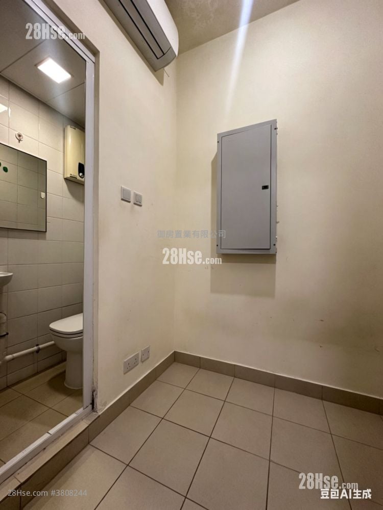 Grand Yoho Sell 789 ft²