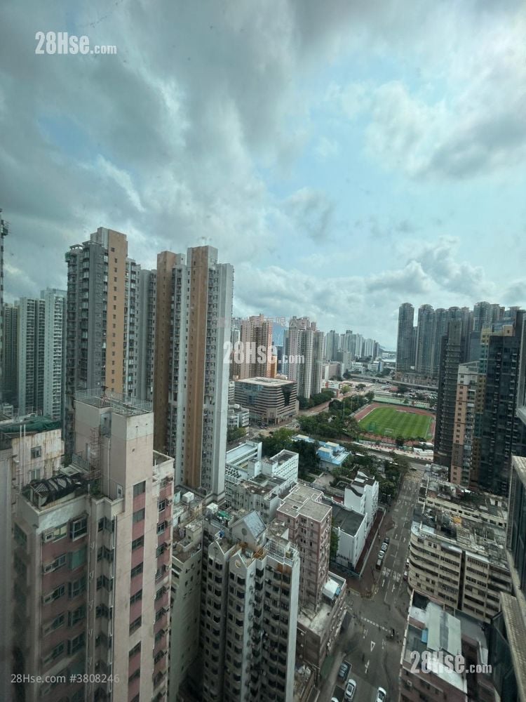 富华广场 售盘 2 房 , 1 浴室