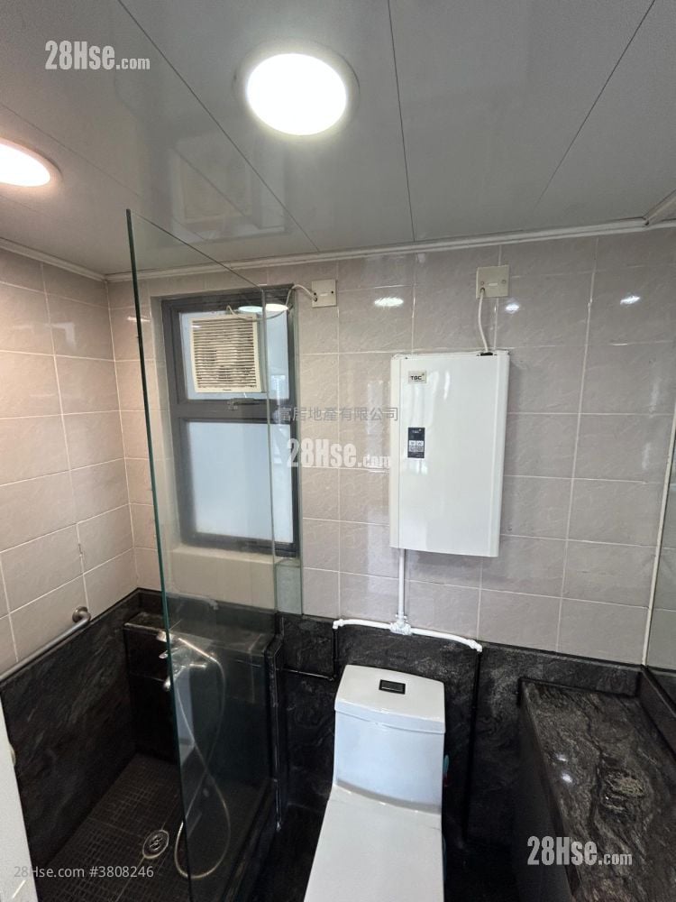 富华广场 售盘 2 房 , 1 浴室