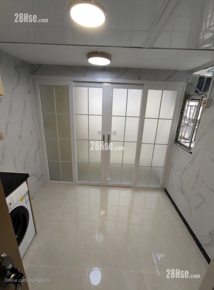 南湾大厦 租盘 1 房 , 1 浴室 160 平方尺