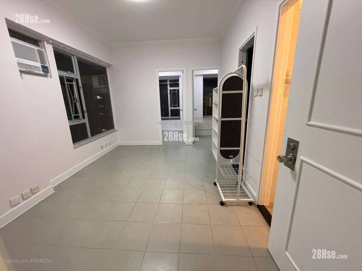 荃豐中心 租盤 2 房 , 1 浴室 336 平方呎