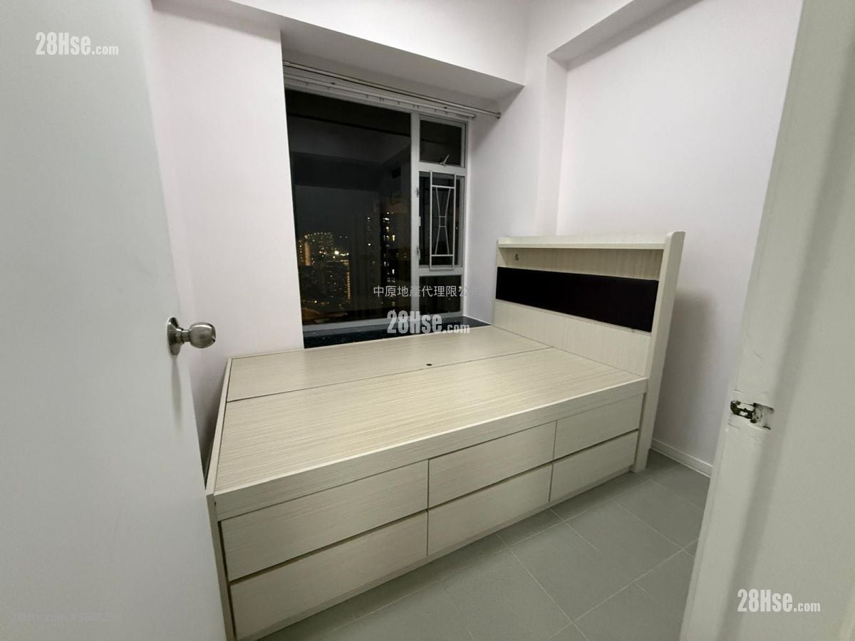 荃豐中心 租盤 2 房 , 1 浴室 336 平方呎