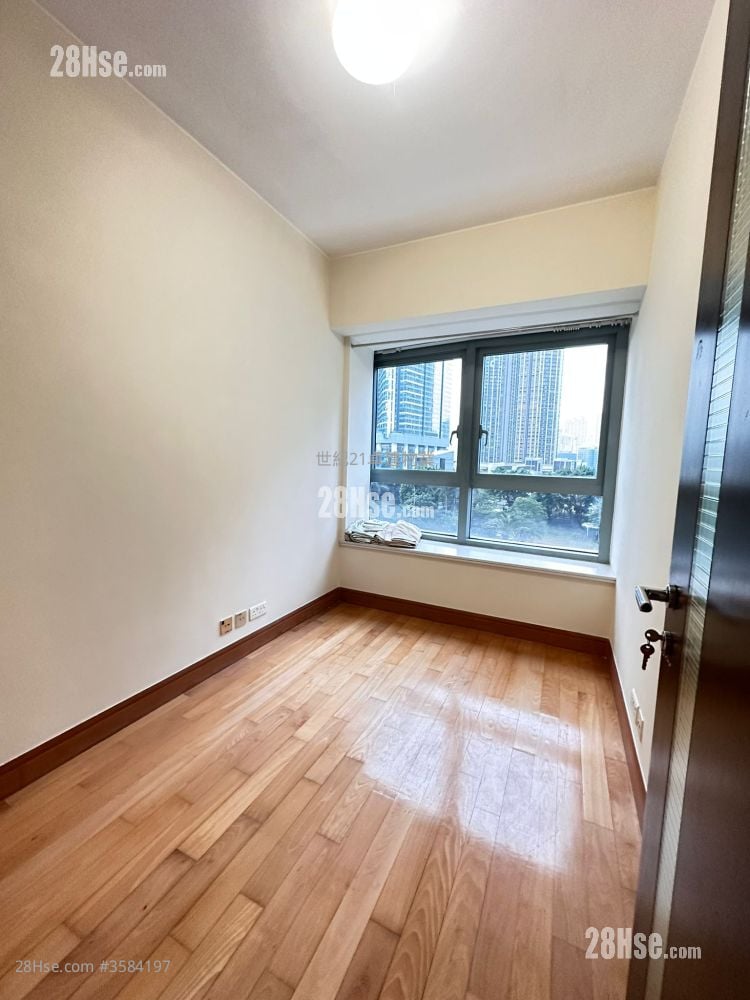 君临天下 售盘 2 房 , 2 浴室 743 平方尺