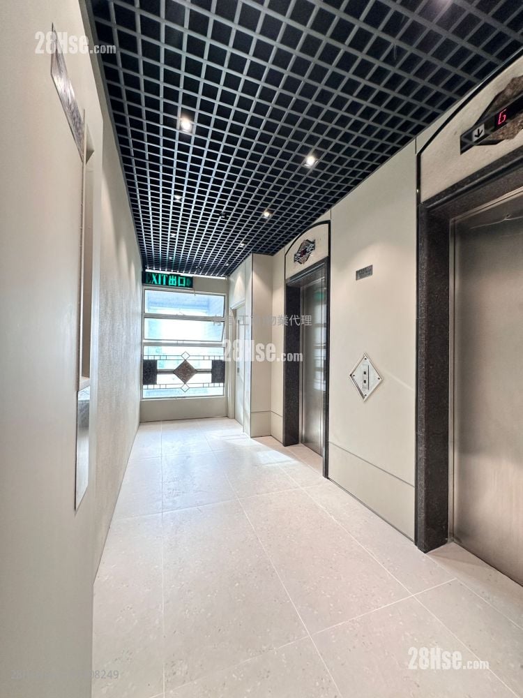 华汇广场 租盘 1 房 , 1 厕所