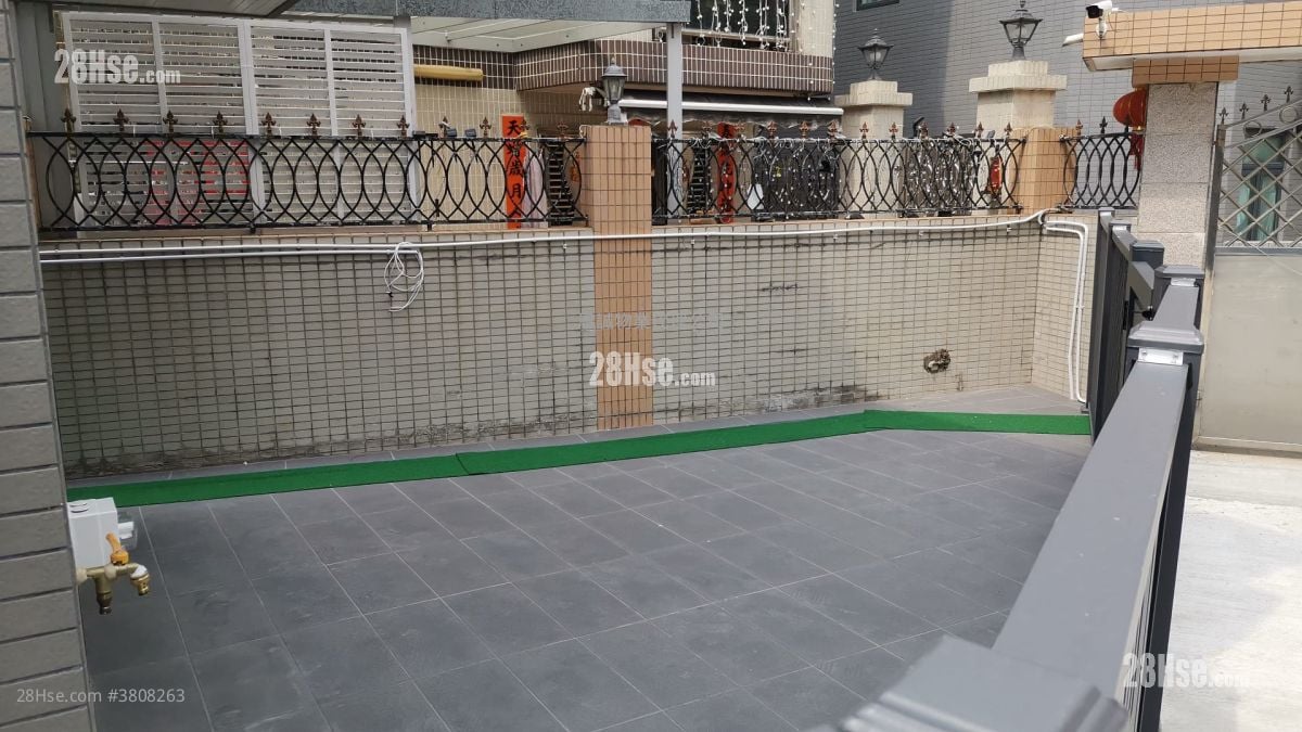 村屋 租盘 2 房 , 1 浴室