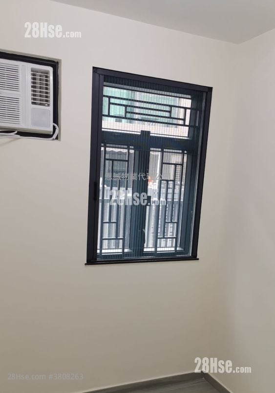 村屋 租盘 2 房 , 1 浴室