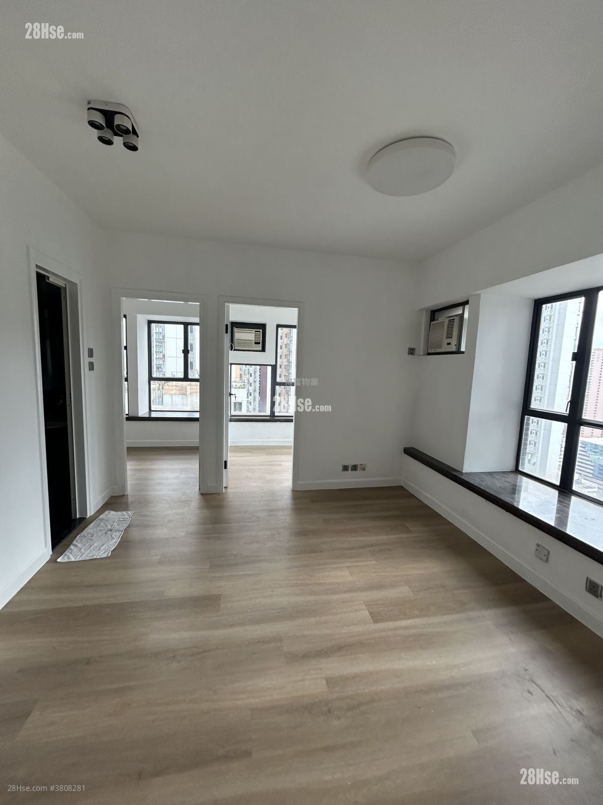 富华广场 售盘 2 房 , 1 浴室 339 平方尺