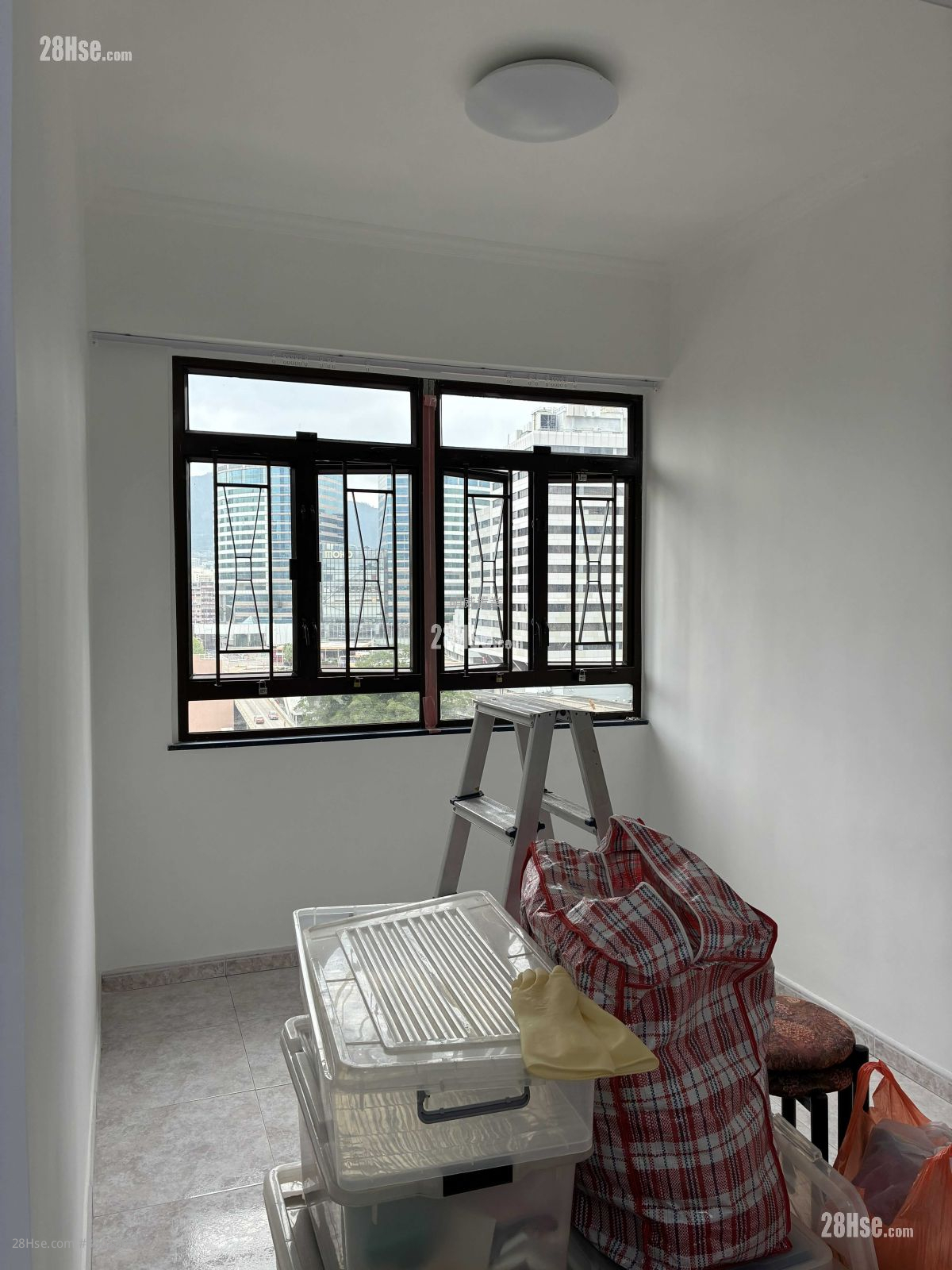 Cheong Ming Building Rental 457 ft²