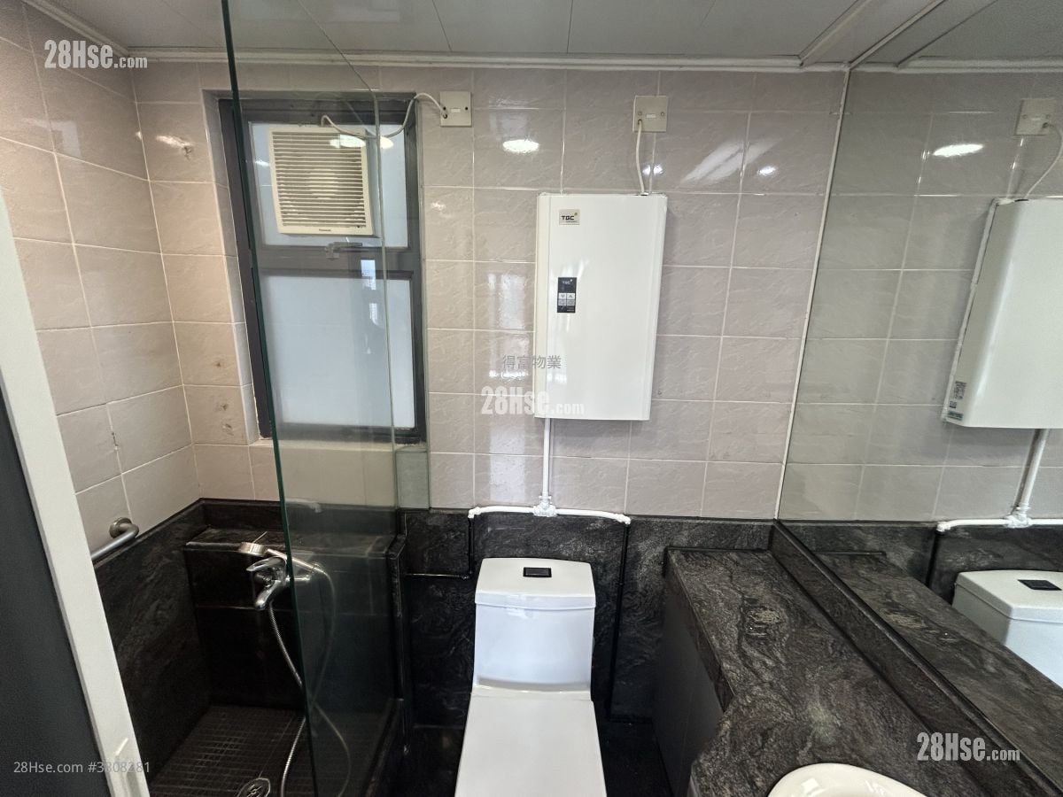 富华广场 售盘 2 房 , 1 浴室 339 平方尺