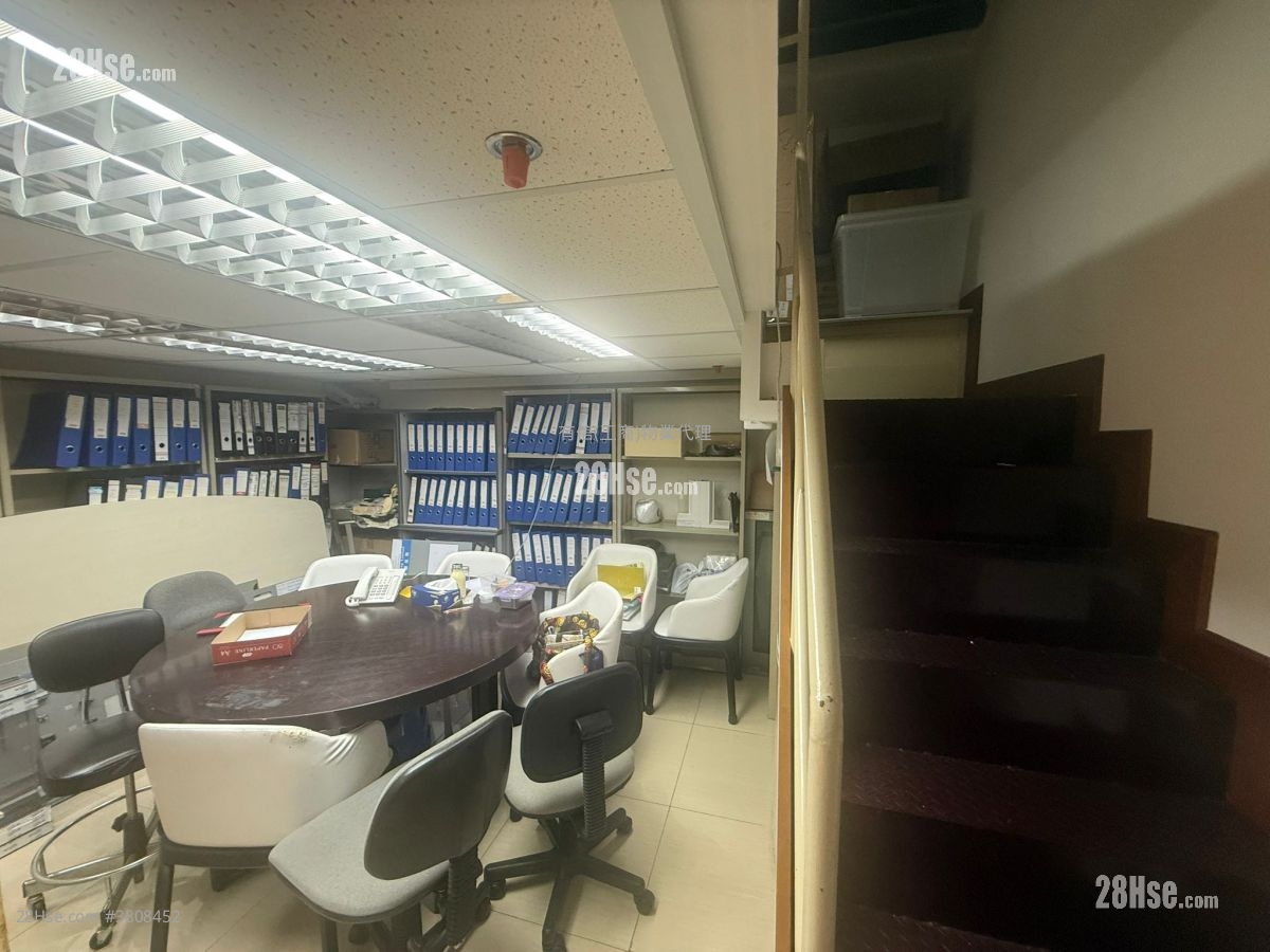 Ford Glory Plaza Rental 4 Bedrooms