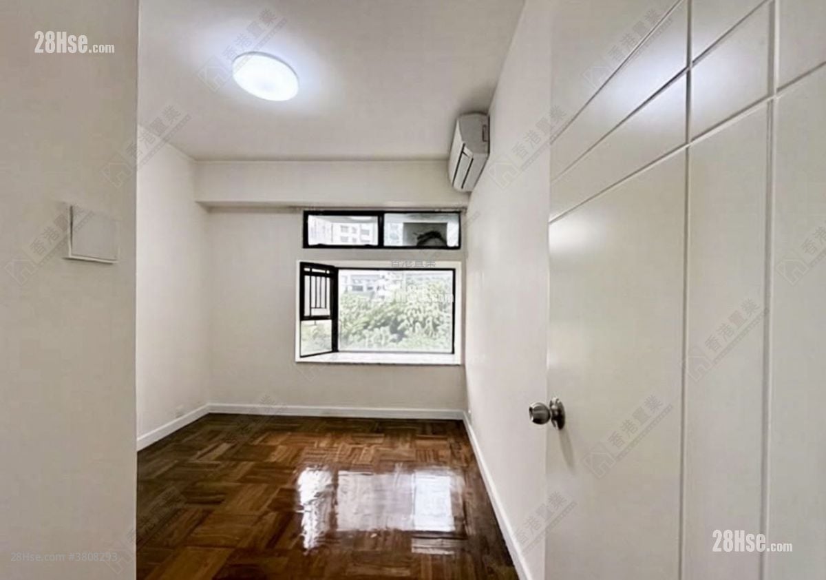 云地利台 售盘 3 房 , 3 浴室 1,330 平方尺