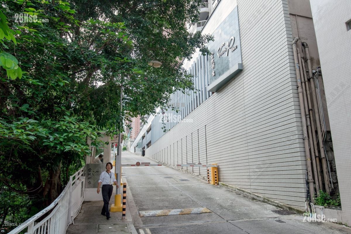 云地利台 售盘 3 房 , 3 浴室 1,330 平方尺