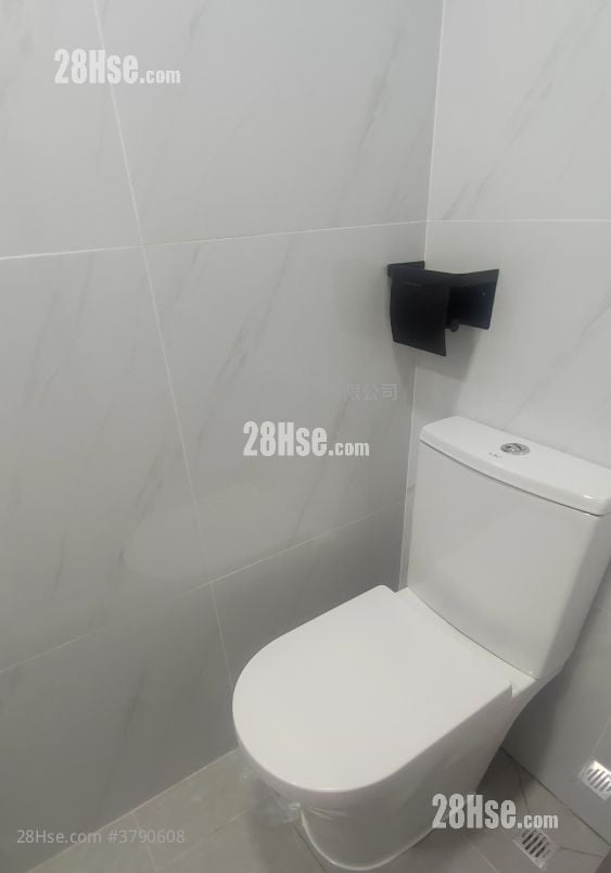 太子道西206-208号  租盘 1 房 230 平方尺