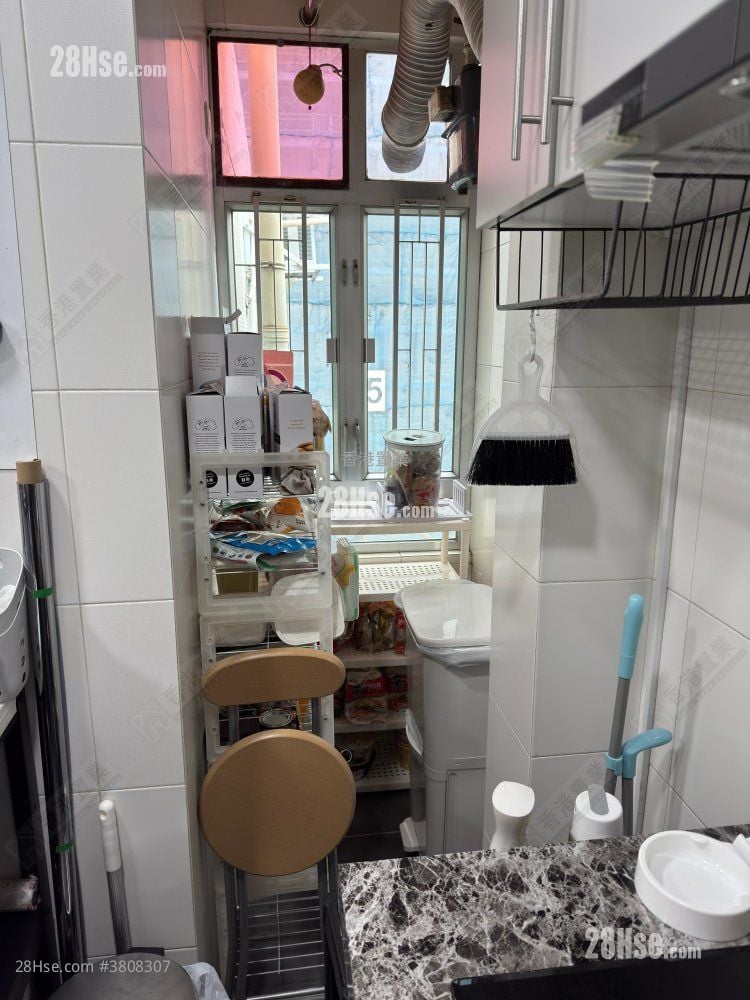 City Garden Sell 2 Bedrooms , 1 Bathroom 633 ft²