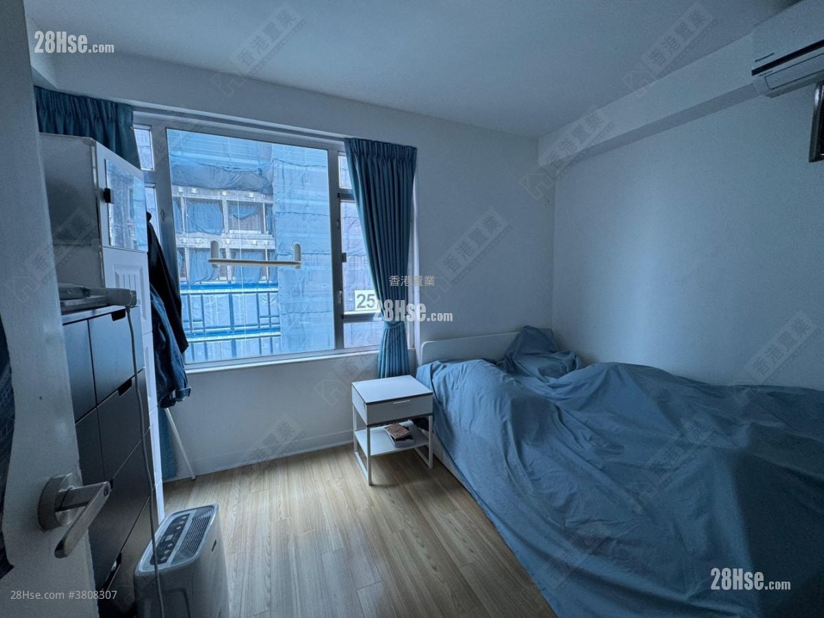 City Garden Sell 2 Bedrooms , 1 Bathroom 633 ft²