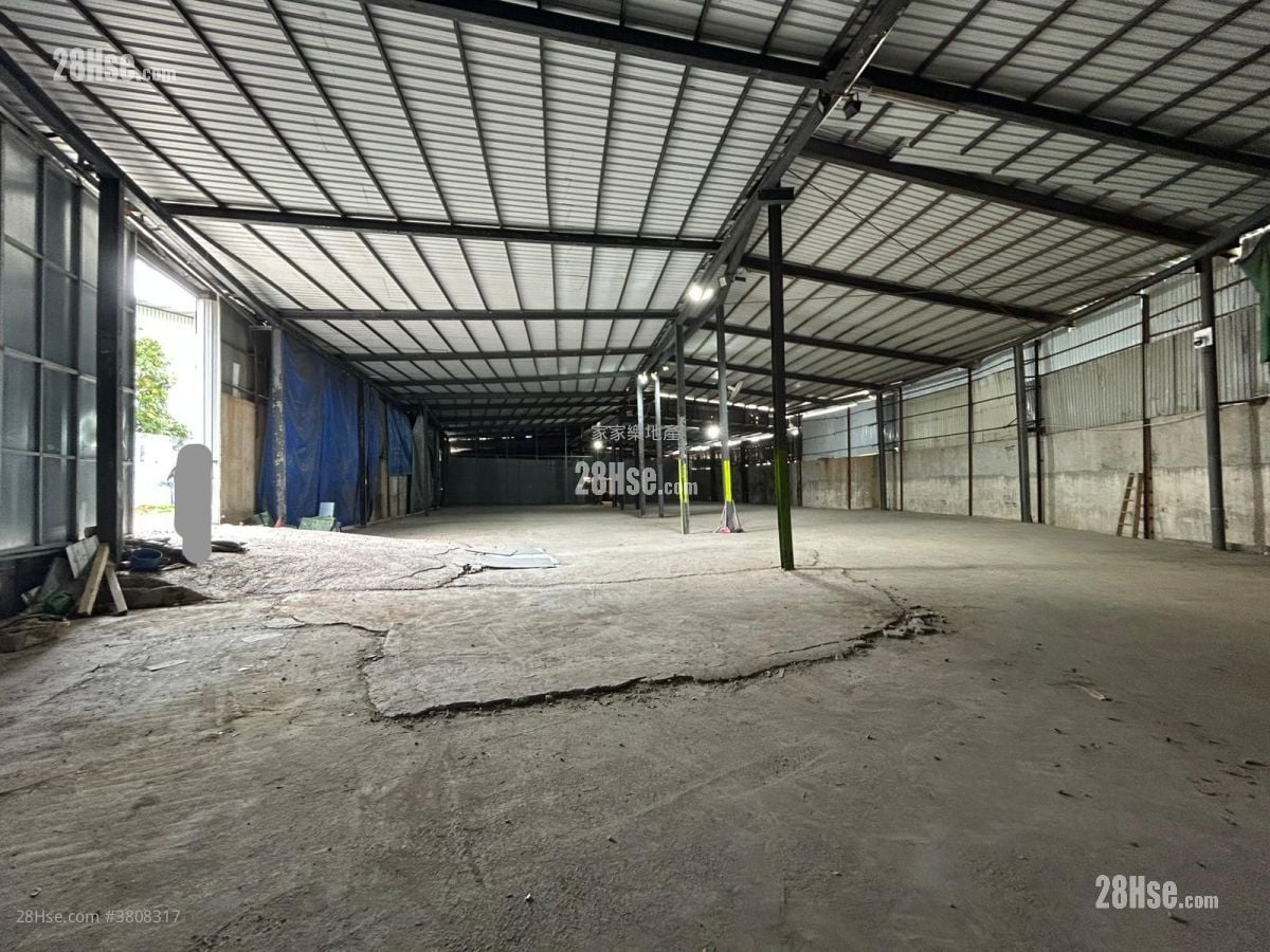 Land Rental 10,000 ft²