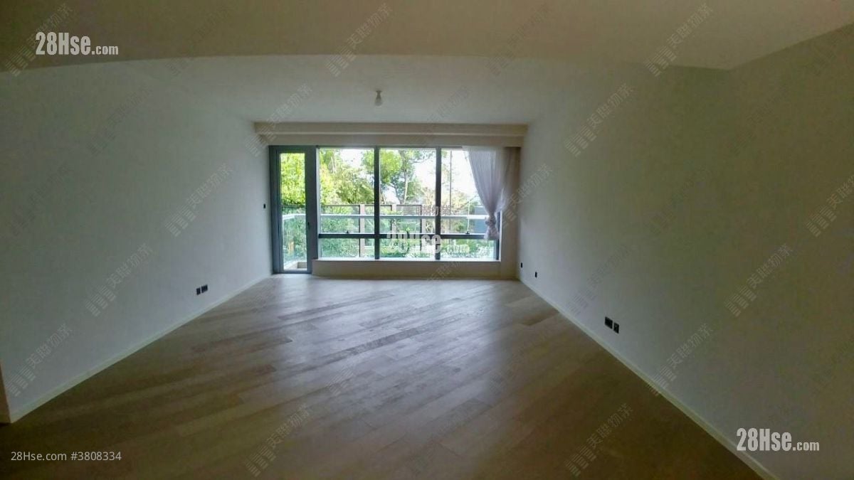 傲泷 租盘 4 房 , 5+ 浴室 3,201 平方尺