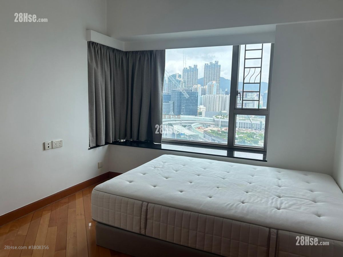 擎天半岛 售盘 3 房 , 2 浴室 757 平方尺