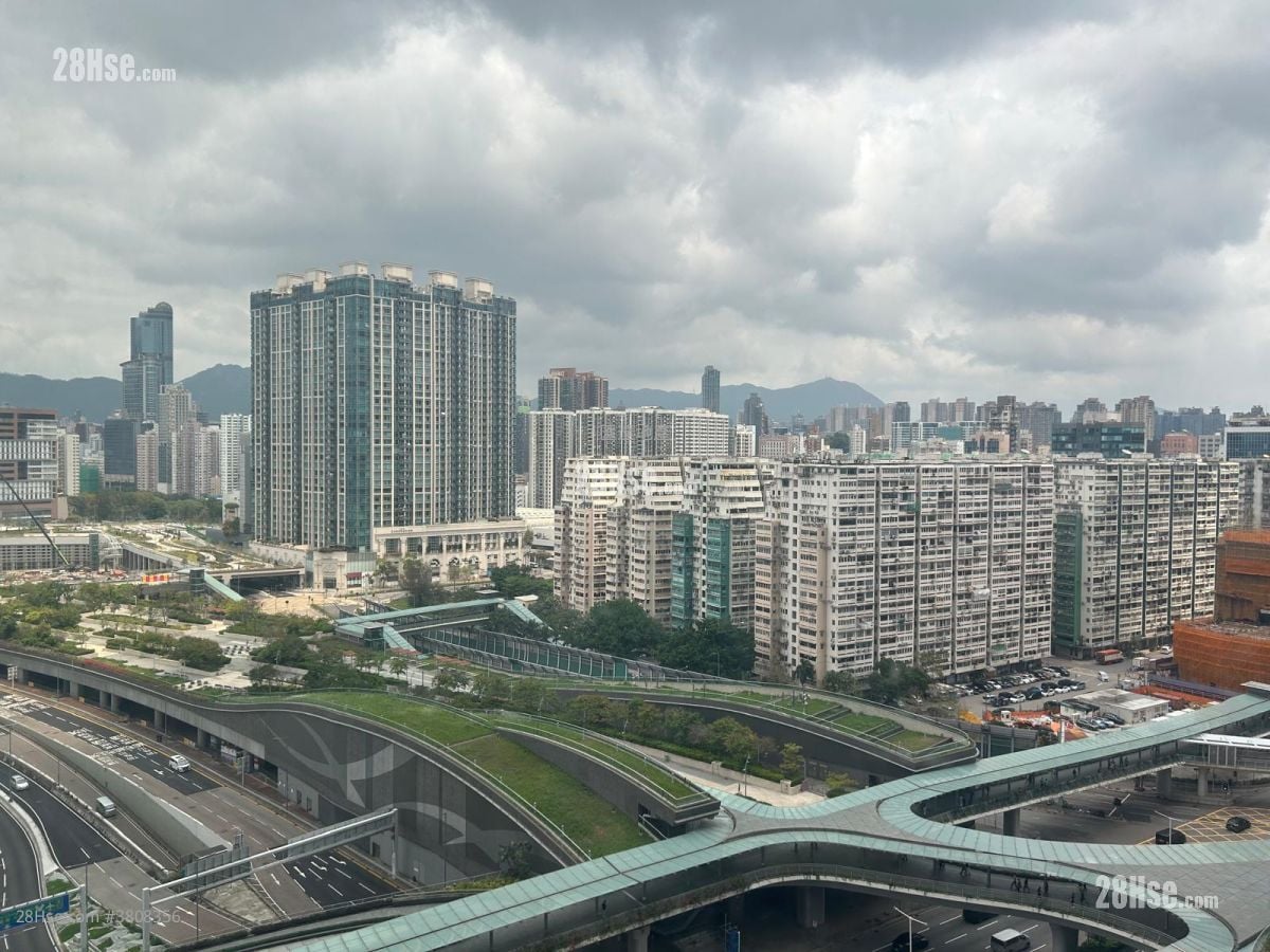 擎天半岛 售盘 3 房 , 2 浴室 757 平方尺