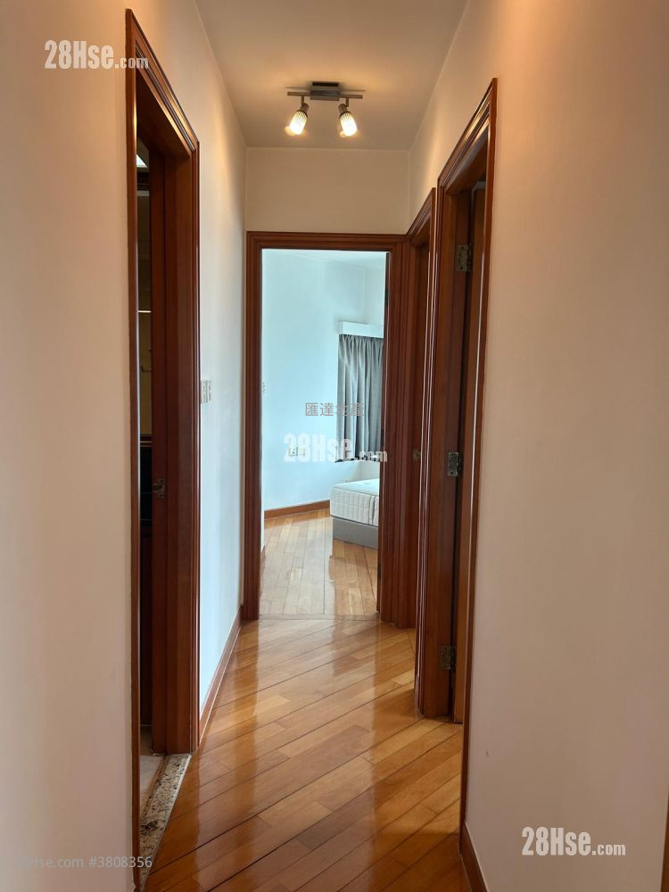 擎天半岛 售盘 3 房 , 2 浴室 757 平方尺