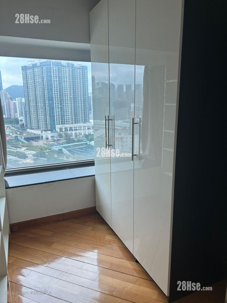 擎天半岛 售盘 3 房 , 2 浴室 757 平方尺