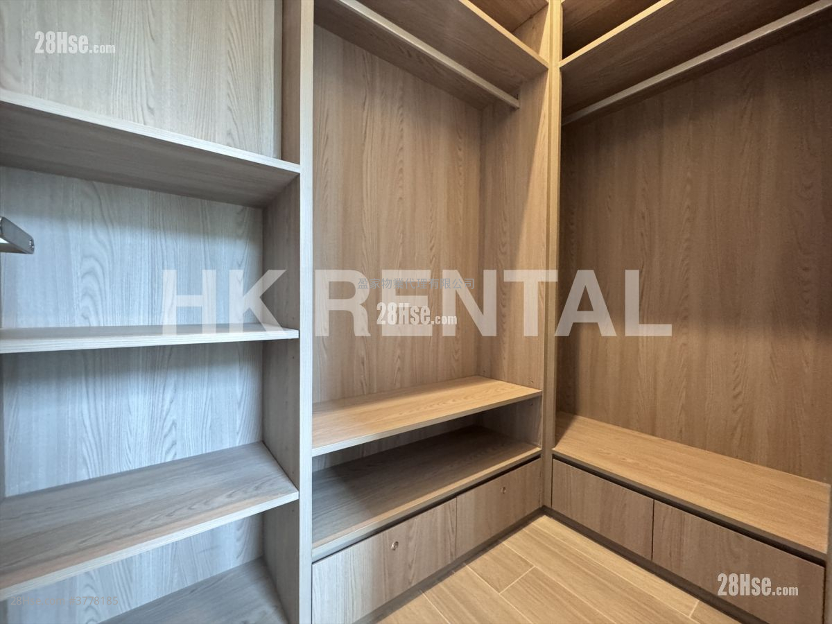 寓成峰 租盘 1 房 , 1 浴室 333 平方尺