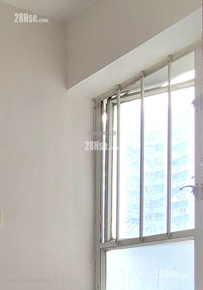 Chi Lok Fa Yuen Sell 1 Bathroom 449 ft²