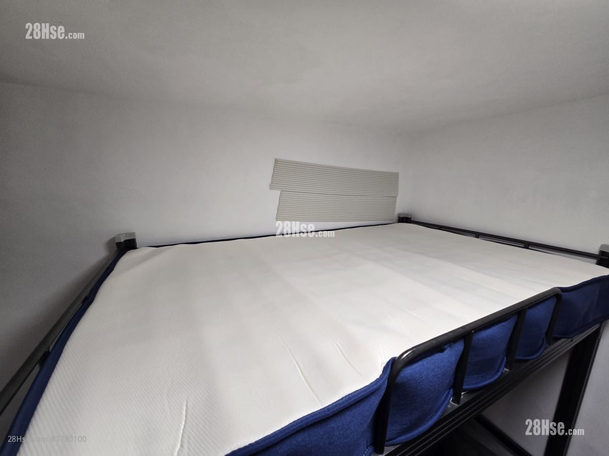 Kei Wa Building Rental Studio , 1 Bathroom 160 ft²