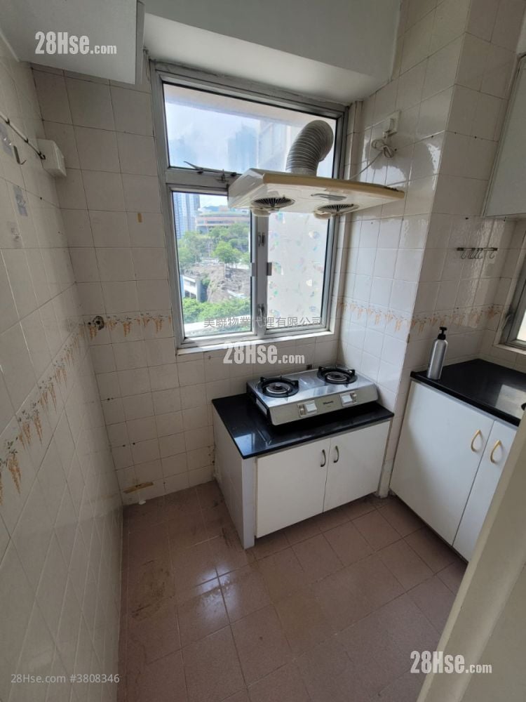 Tak Bo Garden Sell 1 Bedroom , 1 Bathroom 265 ft²