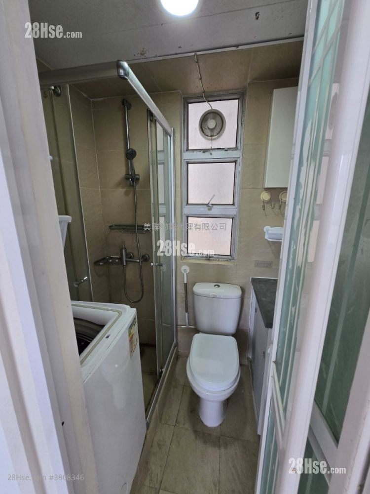 Tak Bo Garden Sell 1 Bedroom , 1 Bathroom 265 ft²